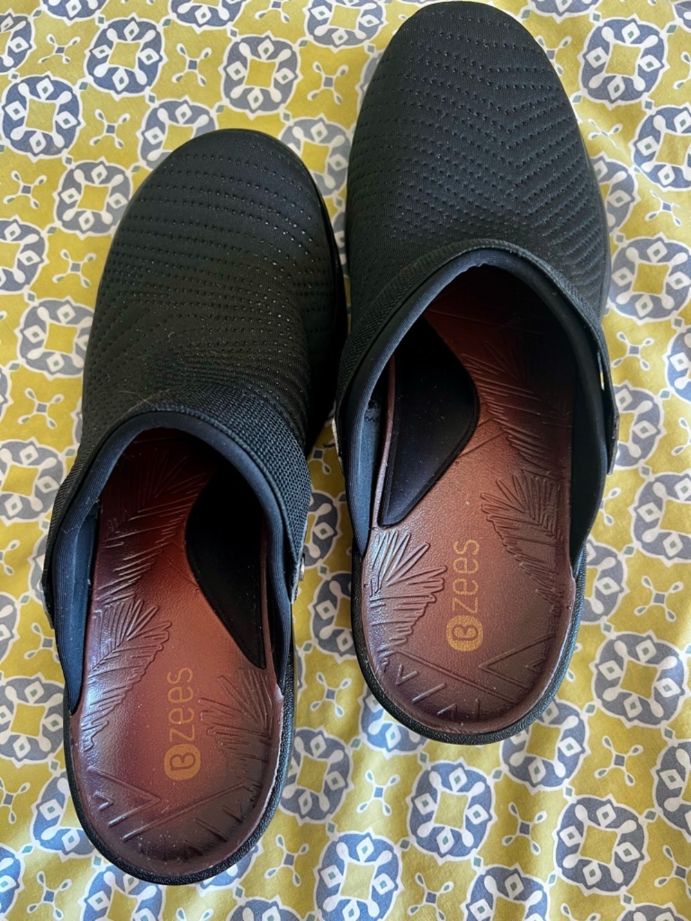 Bzees Black Slip-On Clog Mules Womens Size 9.5 - Picture 3 of 10